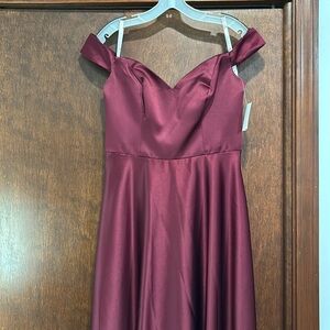 David’s Bridal Studio Wine Off Shoulder Sweetheart Dress